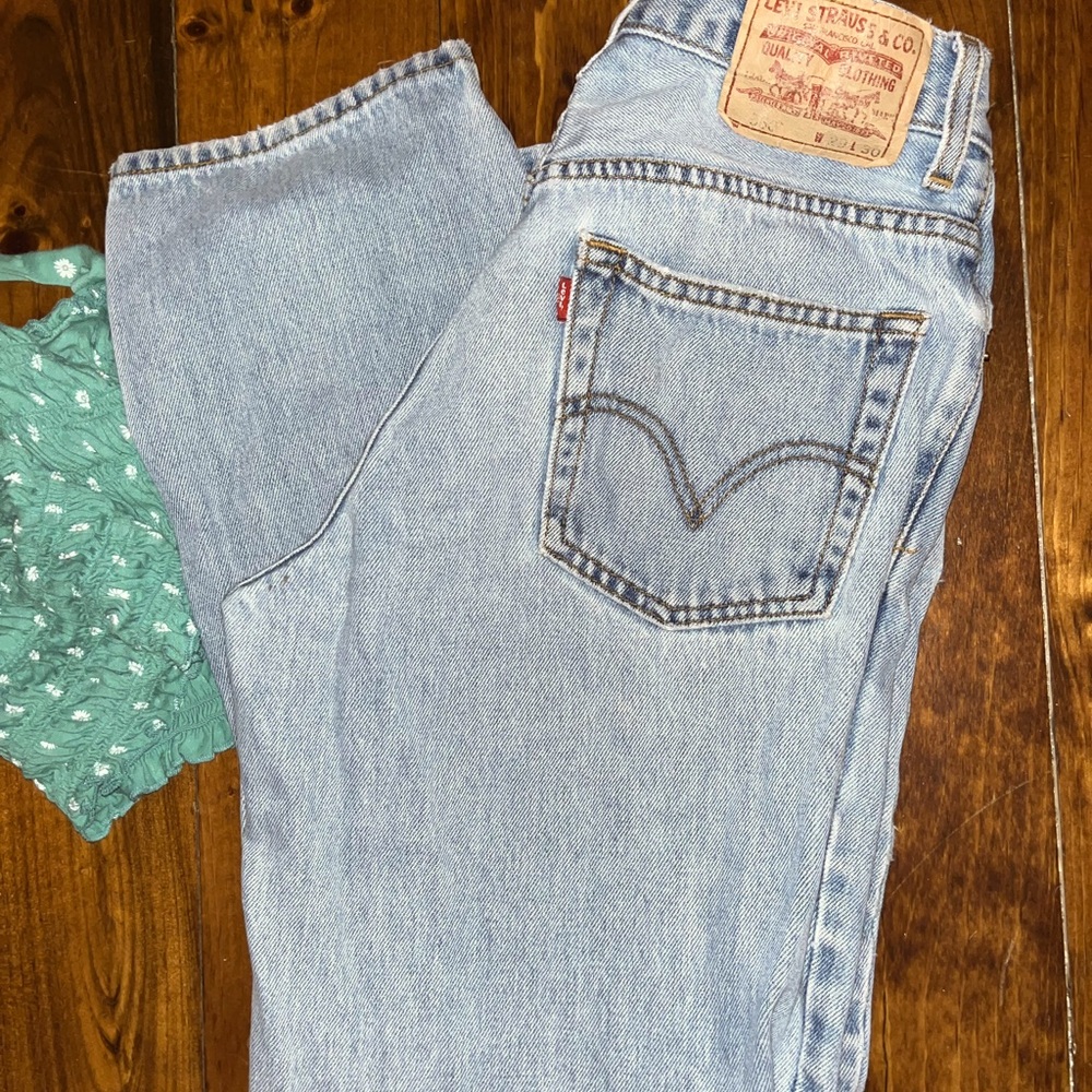 Vintage Levi’s 560 orange tab high waisted mom jeans size 29